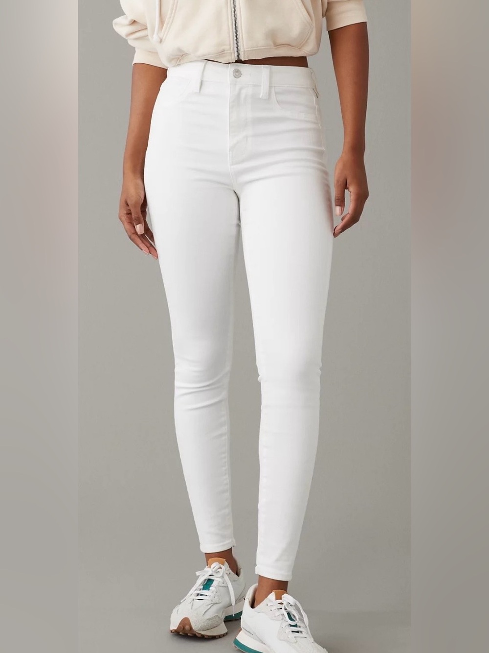 American Eagle Outfitters White High-Rise Skinny Jeans, Size 6, 28W